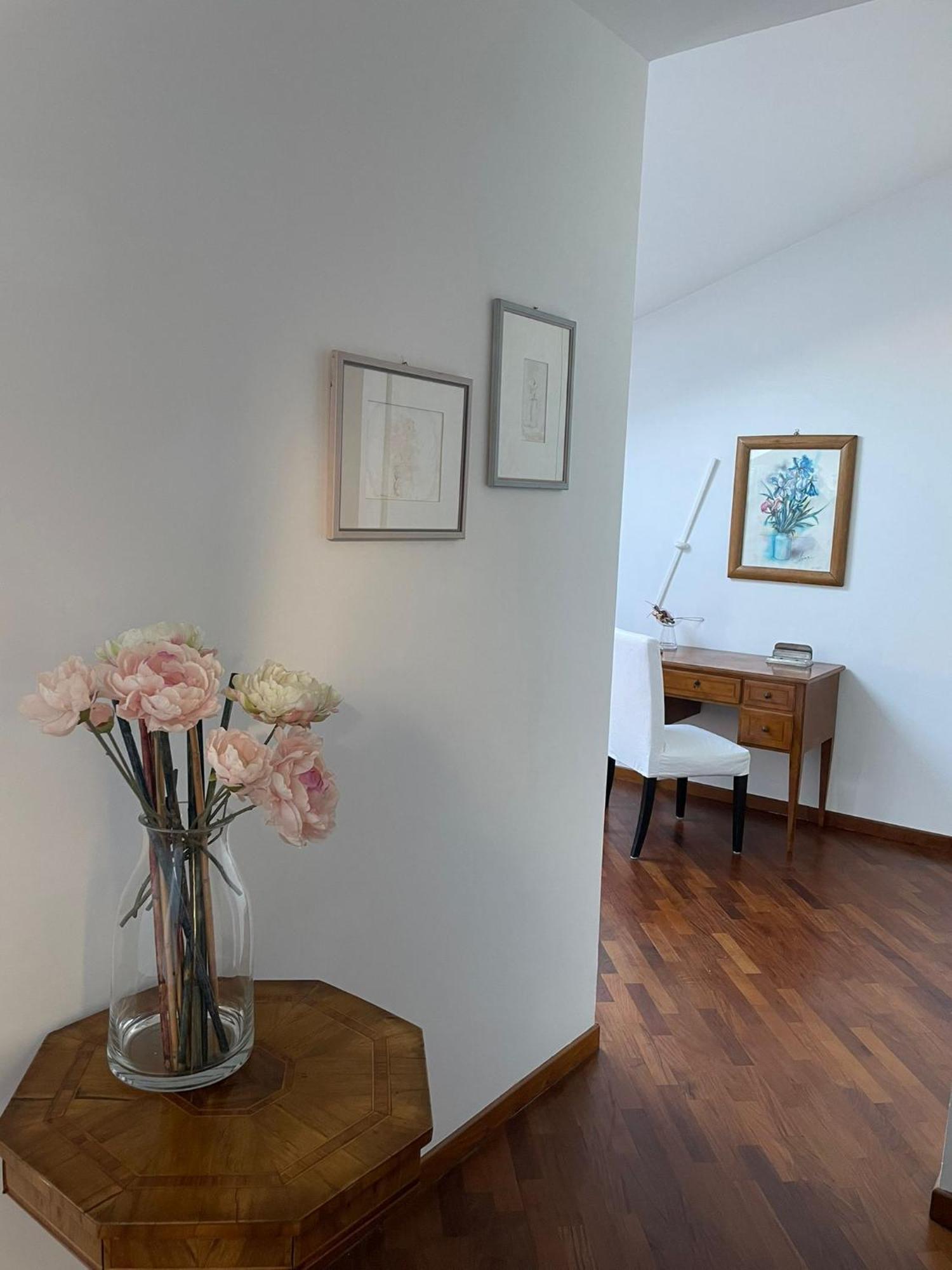 Civico 16 Apartment Chiaravalle Exterior photo